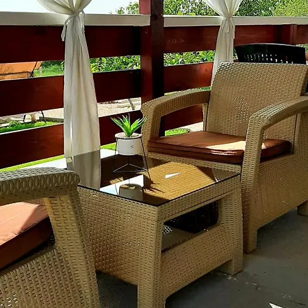 مكان تخييم Mobile Homes Kamp Maslina,