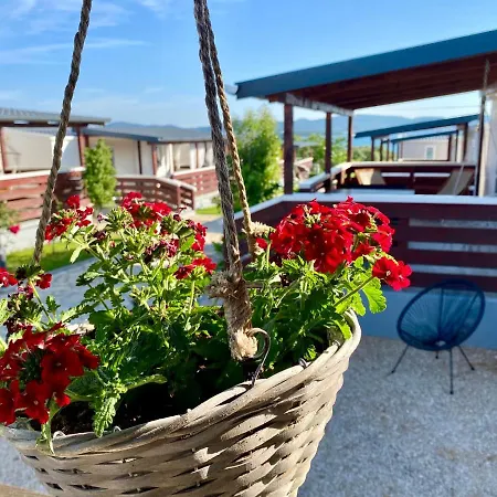 Mobile Homes Kamp Maslina, Биоград-на-Мору