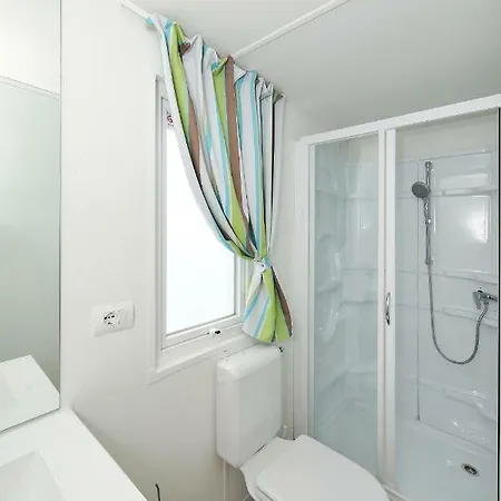Mobile Homes Kamp Maslina, Биоград-на-Мору