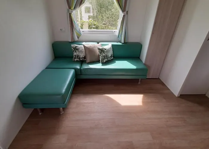 Kamp alanı Mobile Homes Kamp Maslina, *