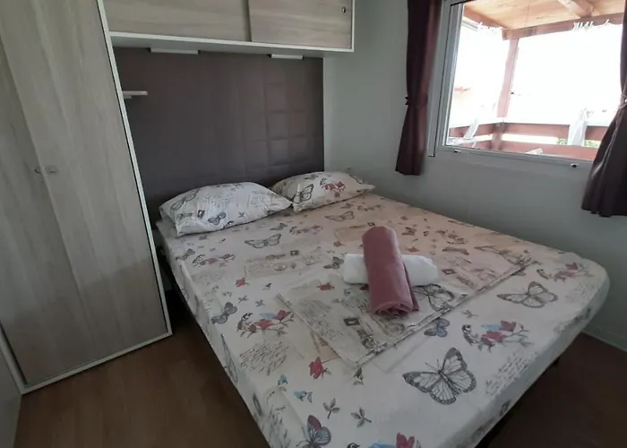Mobile Homes Kamp Maslina, * Biograd Na Moru